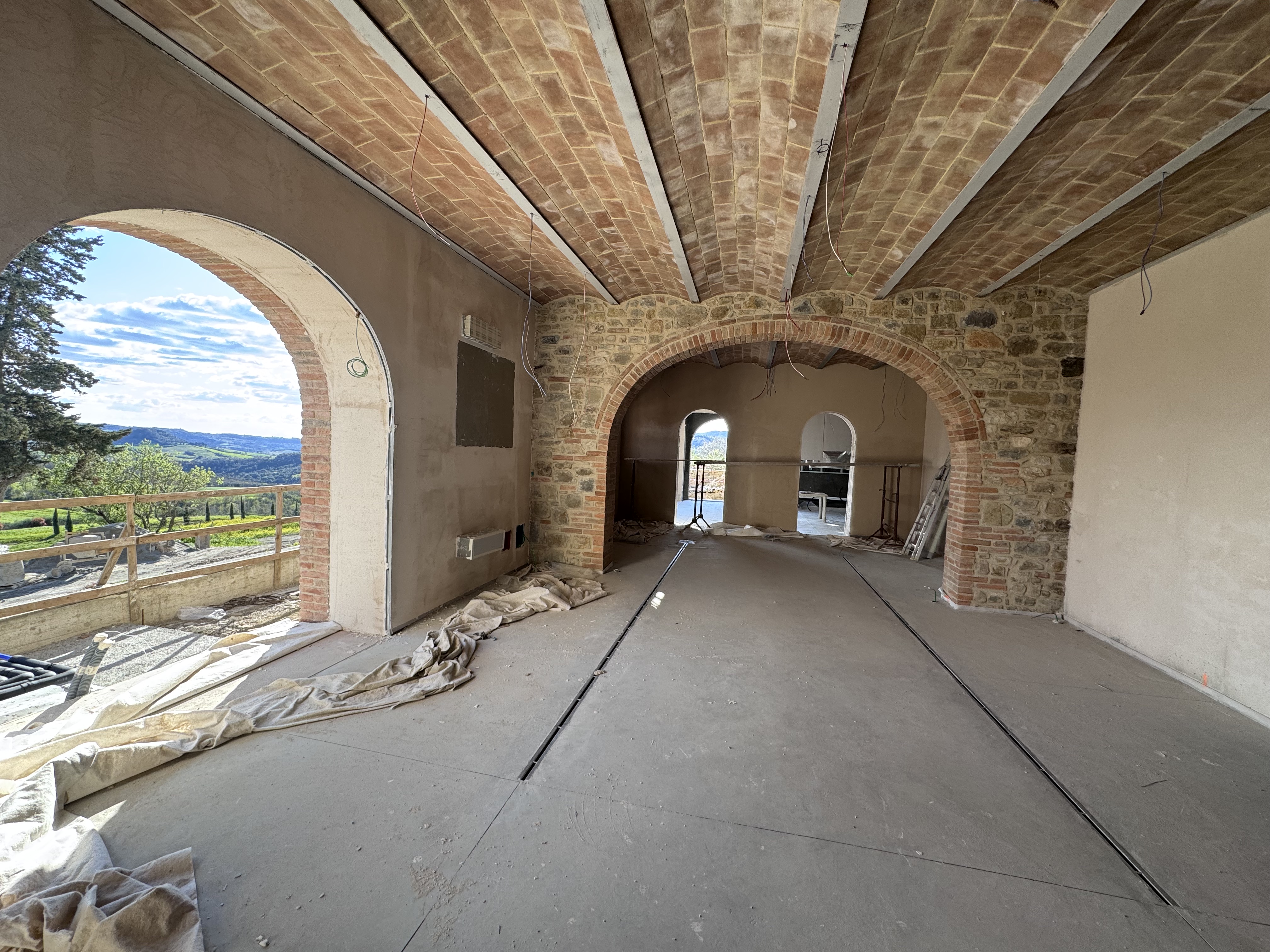 Vaulted brick ceiling interior